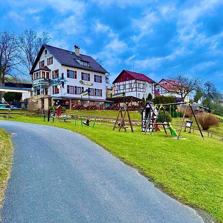 Penzion Na Vyhlídce Hřensko Exterior foto